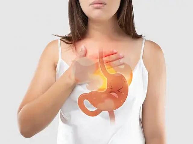 L'ostéopathie : une solution efficace contre les reflux gastriques (RGO)?